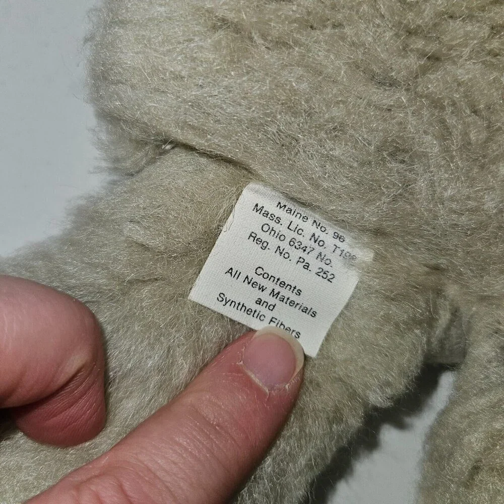 VTG 1984 Hallmark Girl Teddy Bear Cranberry Plush Stuffables Pocket 14